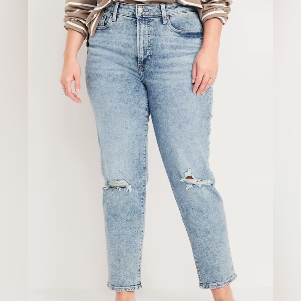 Old Navy Plus Extra Stretch Distressed Jeans Size 28 Women Plus NWT